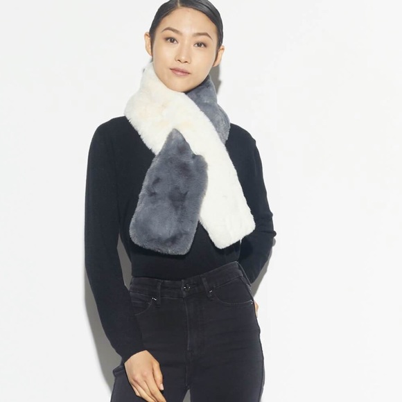⭐️New⭐️Apparis Furry Scarf - Picture 4 of 12